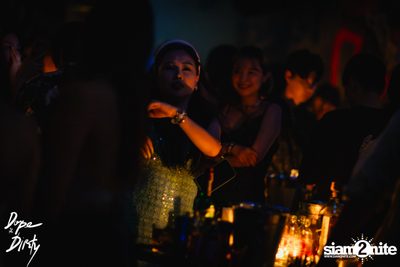 Jam ft. Chin Chinawut Knomjean Kulamas at Dope & Dirty — photo 3