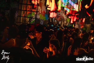 Jam ft. Chin Chinawut Knomjean Kulamas at Dope & Dirty — photo 65