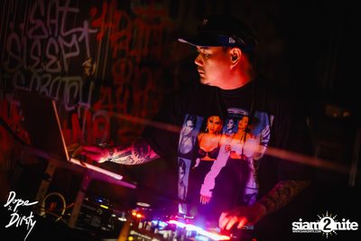 Jam ft. Chin Chinawut Knomjean Kulamas at Dope & Dirty — photo 68