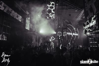 Jam ft. Chin Chinawut Knomjean Kulamas at Dope & Dirty — photo 76