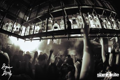 Jam ft. Chin Chinawut Knomjean Kulamas at Dope & Dirty — photo 154