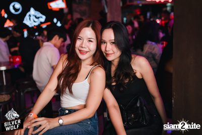 ภาพบรรยากาศงาน Silver Wolf presents Timethai concert ที่ Vibe Dept — photo 56