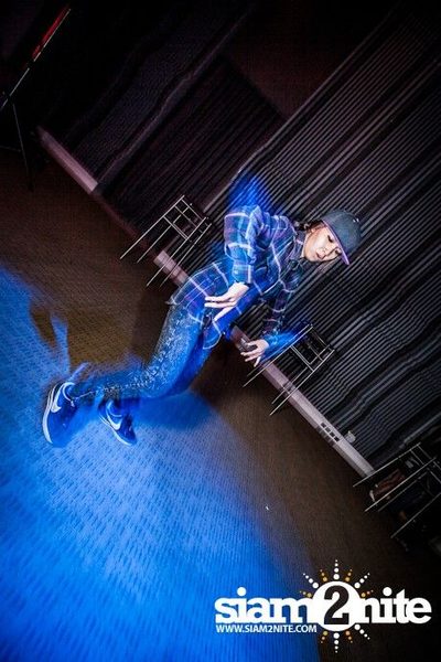 STEP UP TO THE BEAT — photo 40
