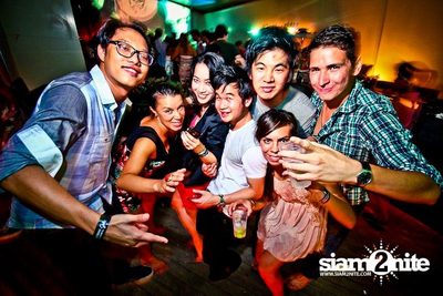 SUK 11 CLUB CRAWL — photo 91