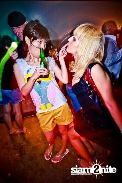 SUK 11 CLUB CRAWL — photo 10