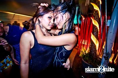 SUK 11 CLUB CRAWL — photo 39