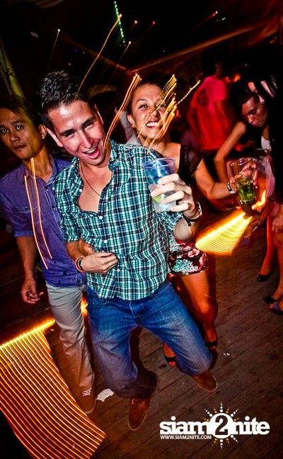 SUK 11 CLUB CRAWL — photo 68