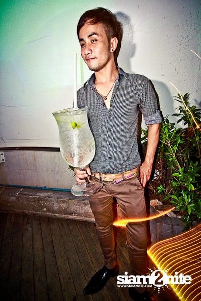 SUK 11 CLUB CRAWL — photo 5