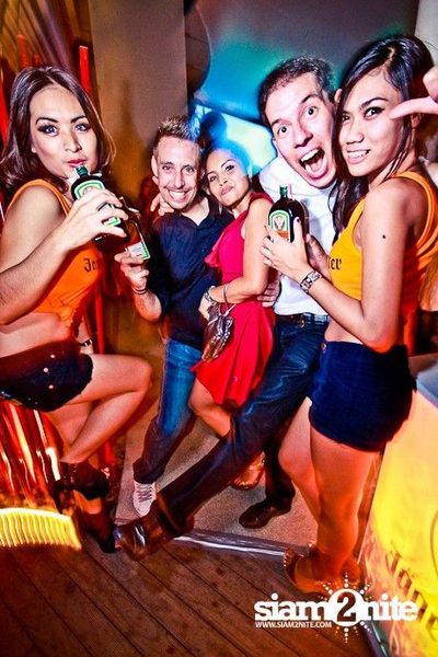 SUK 11 CLUB CRAWL — photo 59