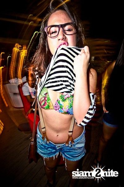 SUK 11 CLUB CRAWL — photo 21