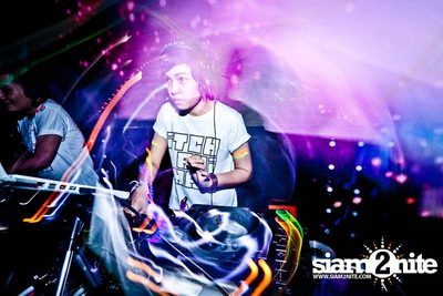 Itch Animal DJ Club pres. "Write on My Fucking T-Shirt" Party — photo 4