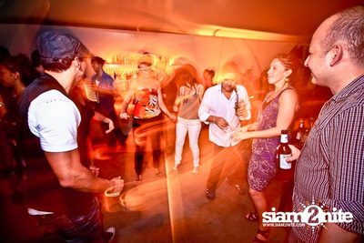BARRIO LATINO ESPECIAL — photo 96