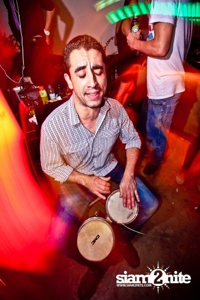 BARRIO LATINO ESPECIAL — photo 43
