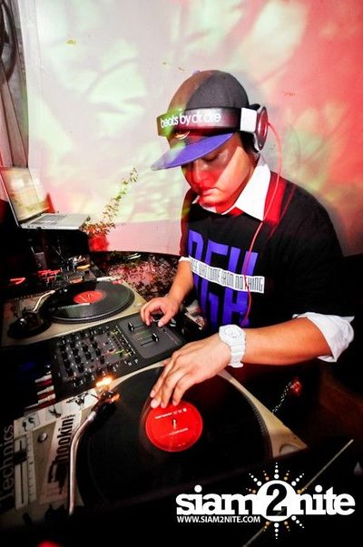 DJ SG, DJ TONY B, MC Dennis Tha Menace & DJ Arin — photo 17