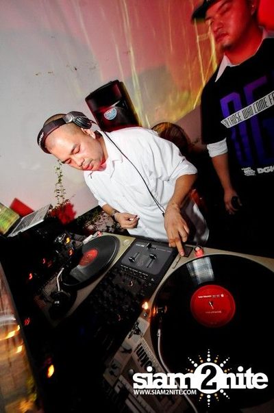 DJ SG, DJ TONY B, MC Dennis Tha Menace & DJ Arin — photo 82