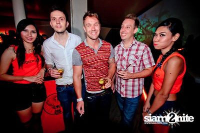 SUK 11 CLUB CRAWL — photo 74