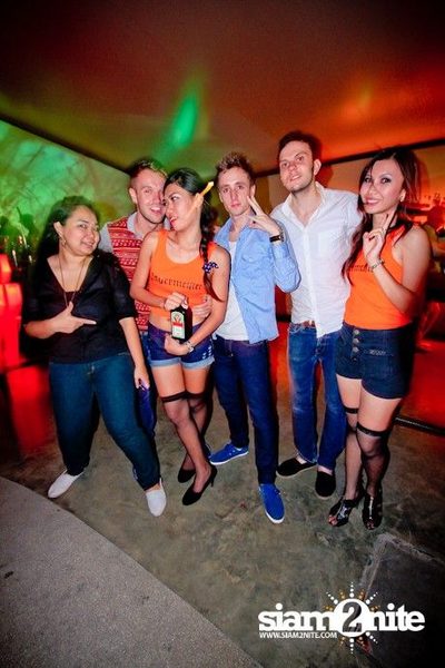 SUK 11 CLUB CRAWL — photo 49