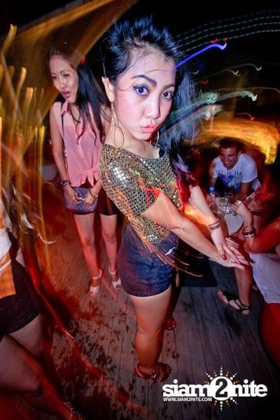 SUK 11 CLUB CRAWL — photo 40