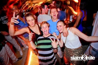 SUK 11 CLUB CRAWL — photo 130