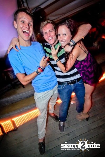 SUK 11 CLUB CRAWL — photo 27