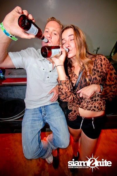 SUK 11 CLUB CRAWL — photo 15