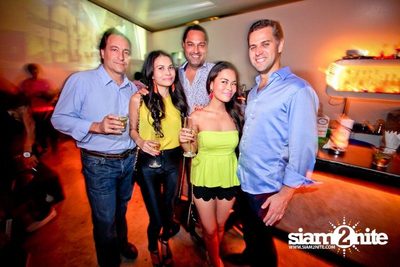 SUK 11 CLUB CRAWL — photo 6