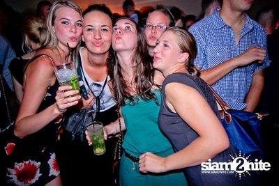 SUK 11 CLUB CRAWL — photo 136