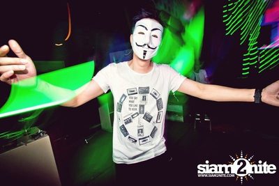 VRT pres. WE ARE ANONYMOUS — photo 30