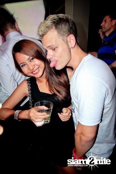 SUK 11 CLUB CRAWL — photo 87