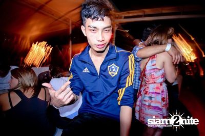 SUK 11 CLUB CRAWL — photo 5