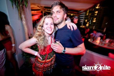 SUK 11 CLUB CRAWL — photo 10
