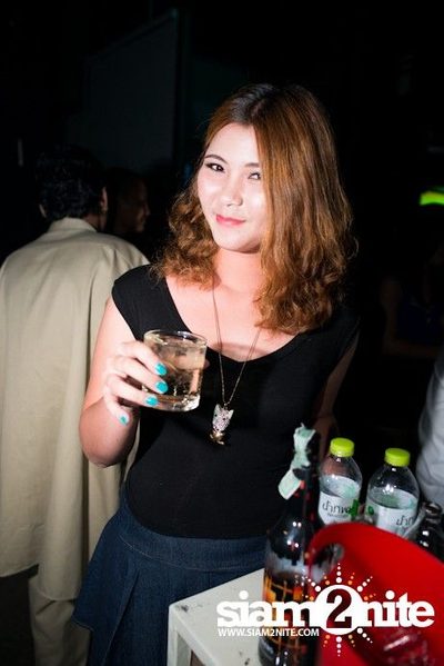 Overfully pres. OVERPARTY — photo 25