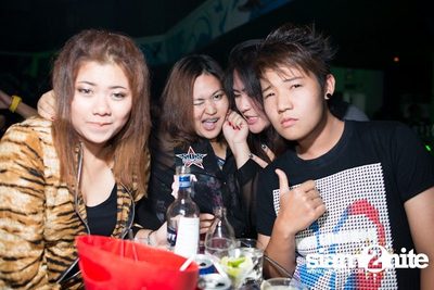 Overfully pres. OVERPARTY — photo 12