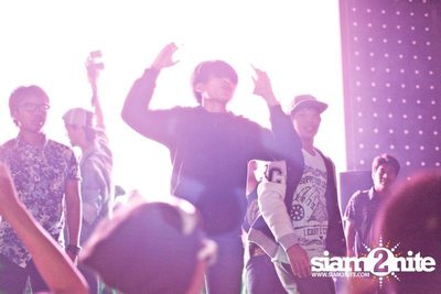 VRT pres. TRASH & GLOW — photo 90