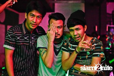 VRT pres. TRASH & GLOW — photo 82
