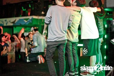 VRT pres. TRASH & GLOW — photo 92