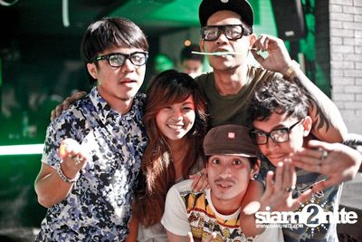 VRT pres. TRASH & GLOW — photo 79