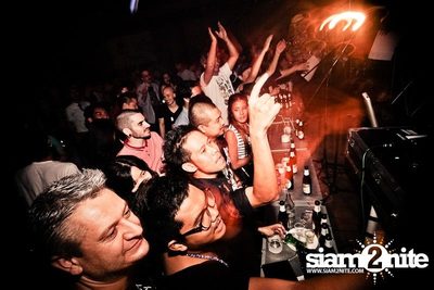 DAM-FUNK IN BANGKOK — photo 133