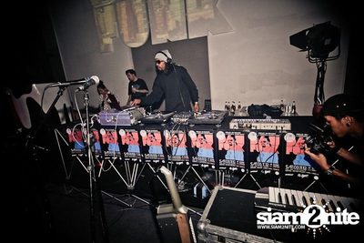 DAM-FUNK IN BANGKOK — photo 27