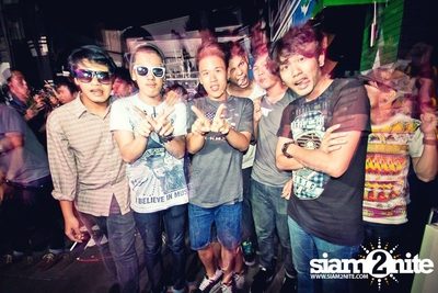 VRT pres. TRASH & GLOW — photo 112
