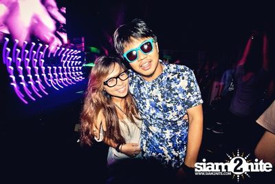 VRT pres. TRASH & GLOW — photo 109