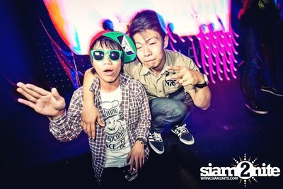 VRT pres. TRASH & GLOW — photo 101