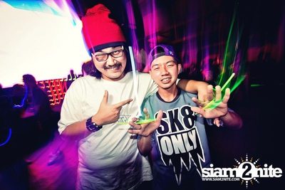 VRT pres. TRASH & GLOW — photo 122