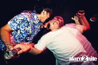 VRT pres. TRASH & GLOW — photo 60