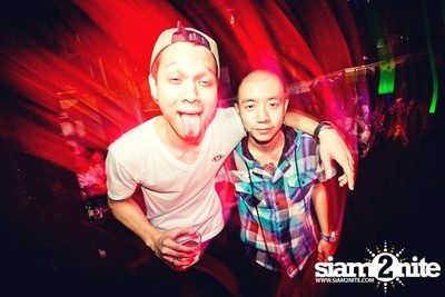 VRT pres. TRASH & GLOW — photo 72