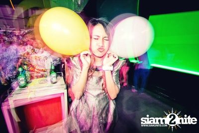VRT pres. TRASH & GLOW — photo 129
