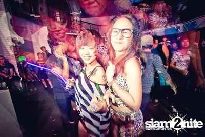VRT pres. TRASH & GLOW — photo 90