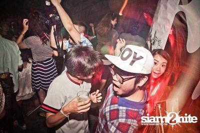 Trasher pres. "แก้วตาขาร็อค" — photo 88