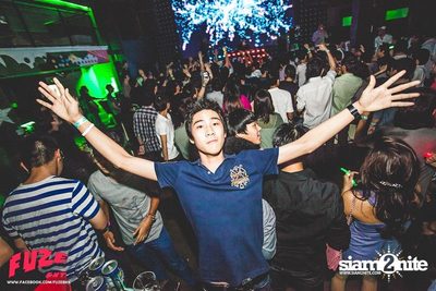 R3HAB — photo 92
