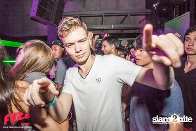 R3HAB — photo 101